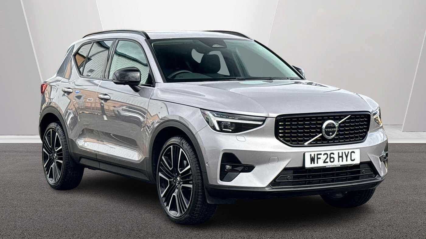 Main listing image - Volvo XC40
