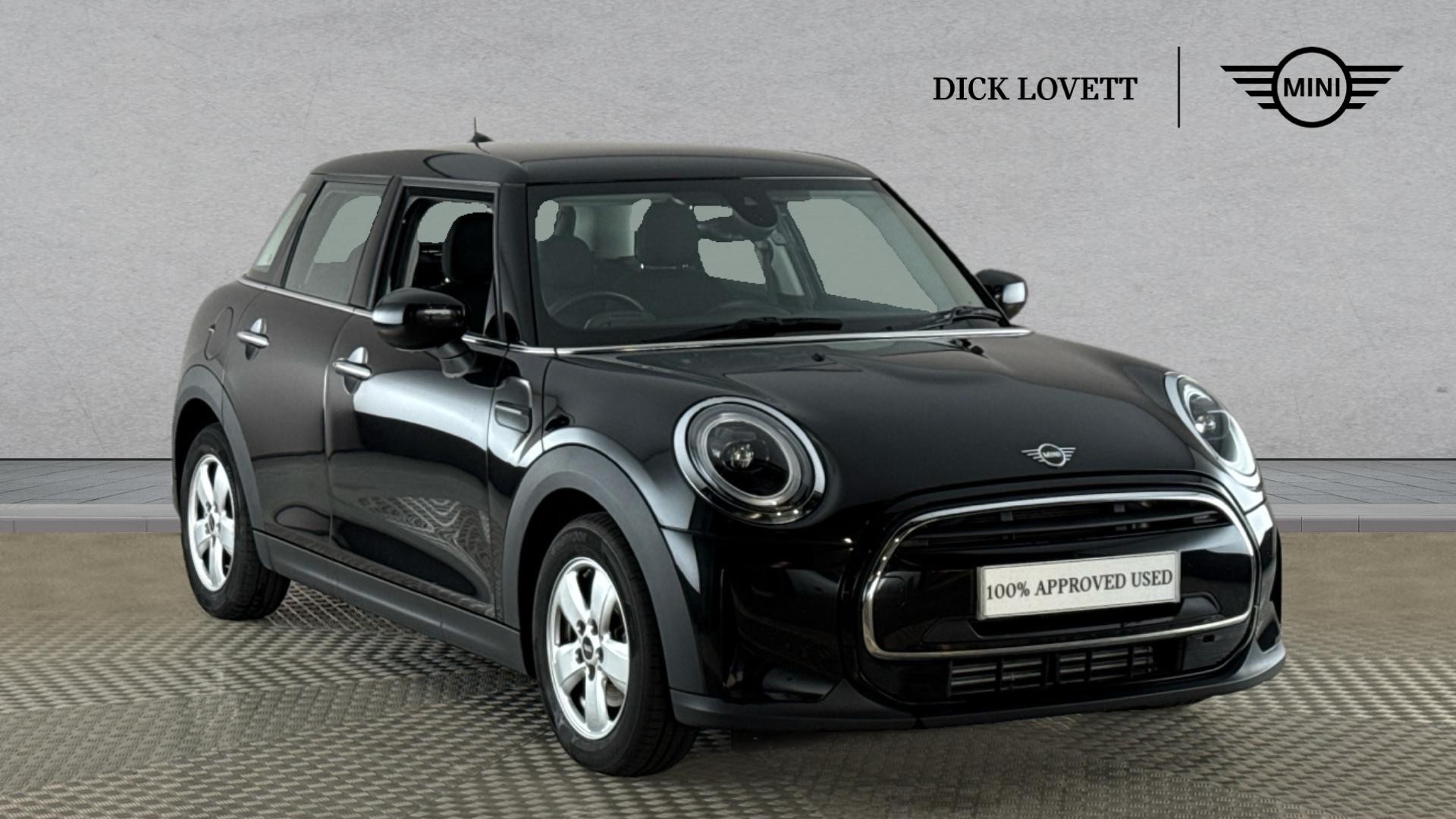Main listing image - MINI Hatchback 5dr