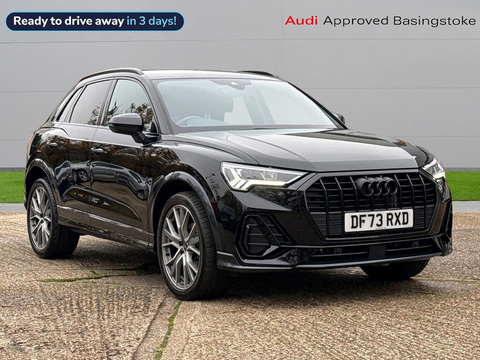 Main listing image - Audi Q3