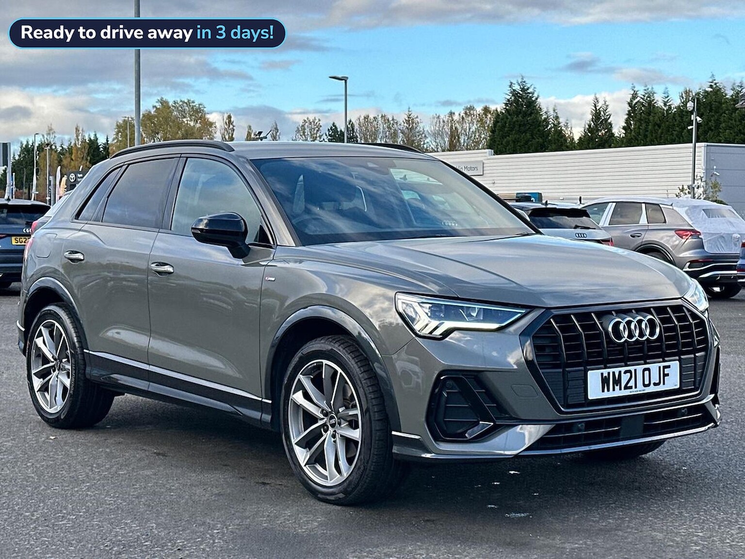 Main listing image - Audi Q3