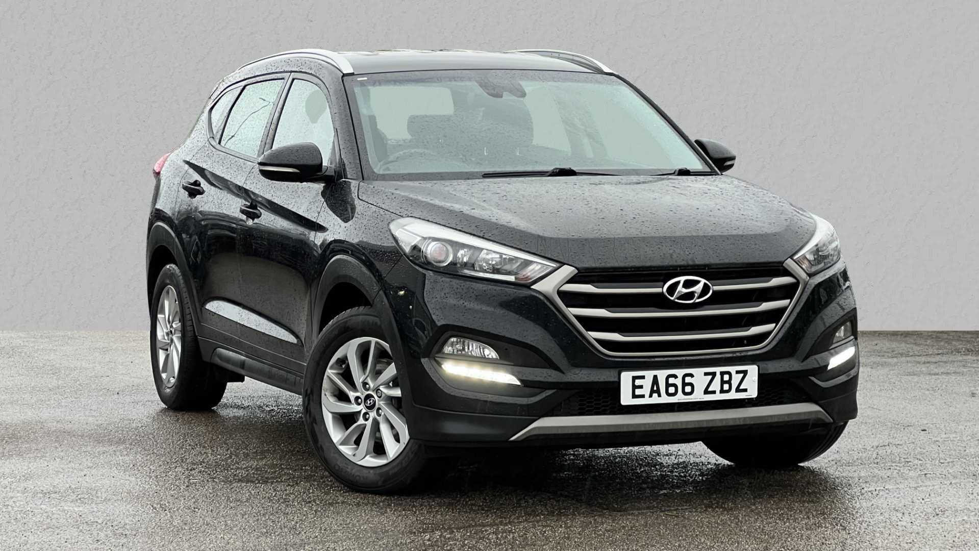 Main listing image - Hyundai Tucson