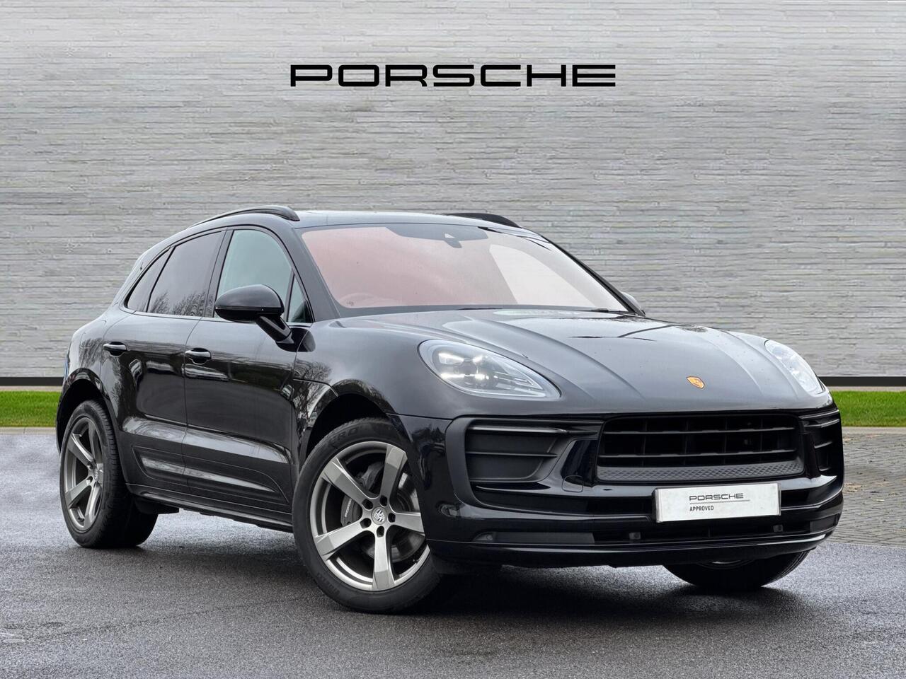 Main listing image - Porsche Macan