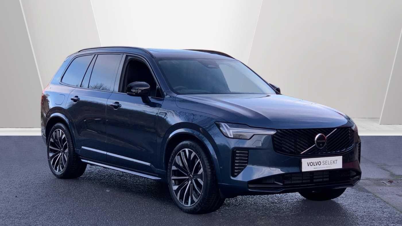 Main listing image - Volvo XC90