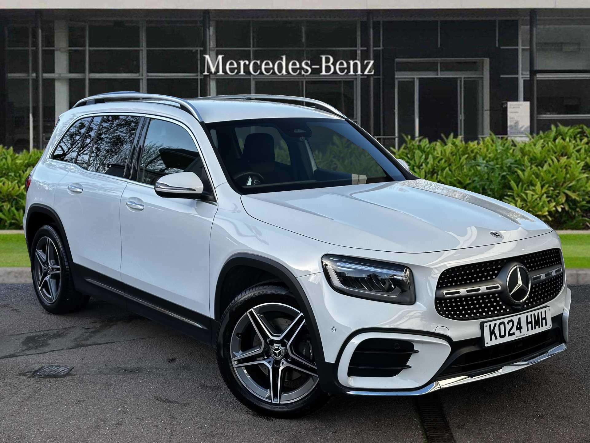 Main listing image - Mercedes-Benz GLB