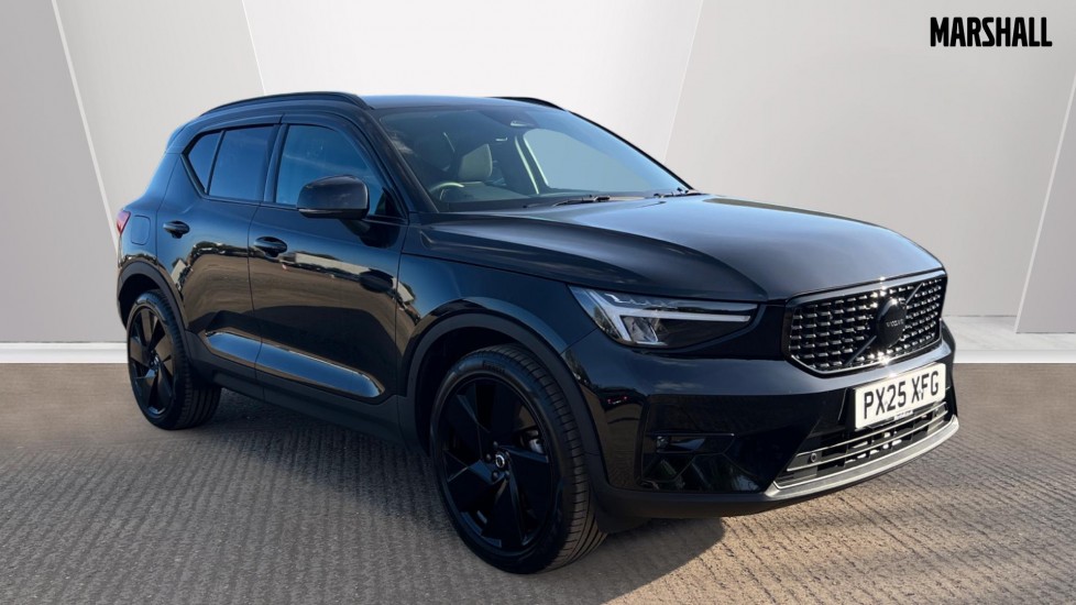 Main listing image - Volvo XC40