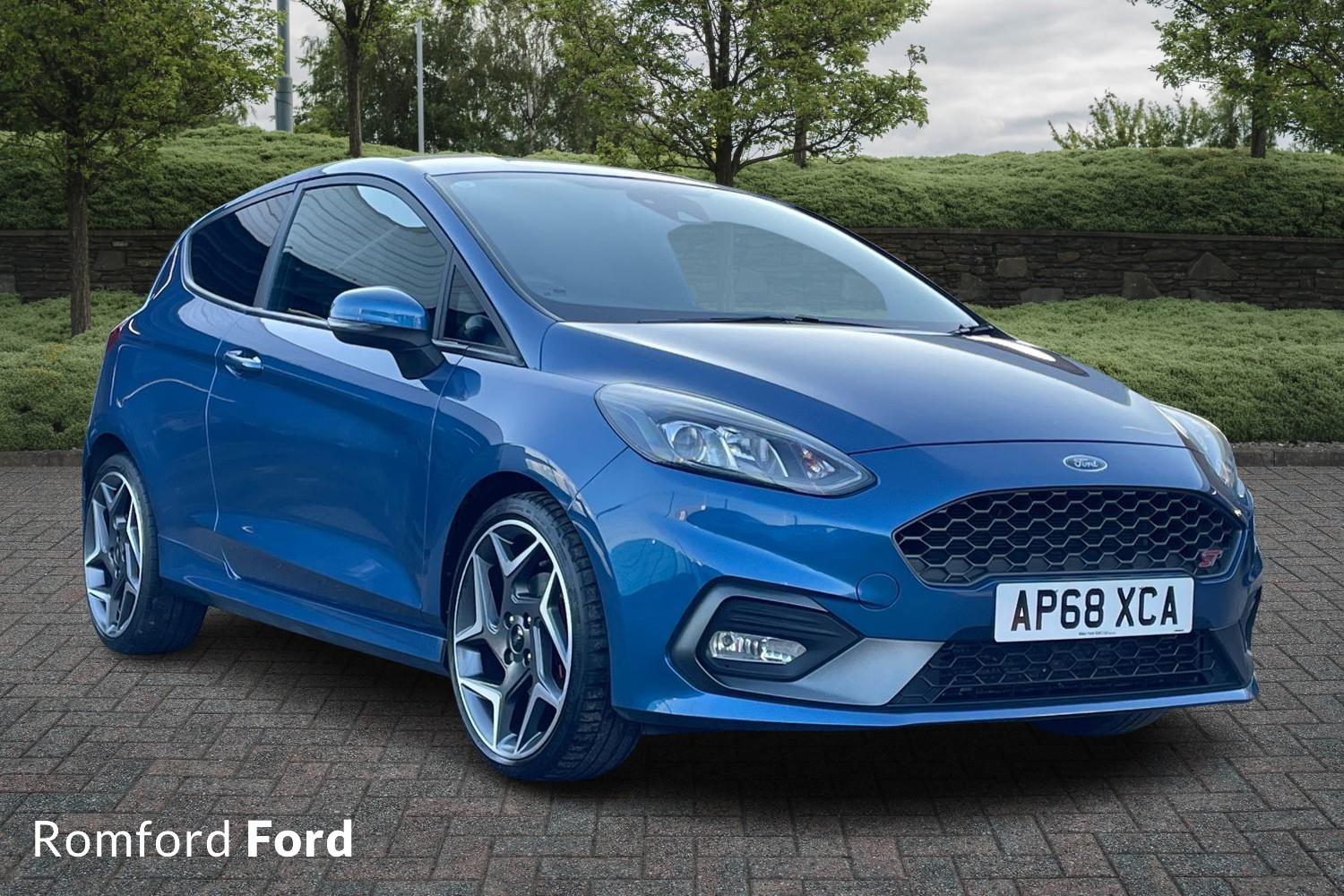 Main listing image - Ford Fiesta ST