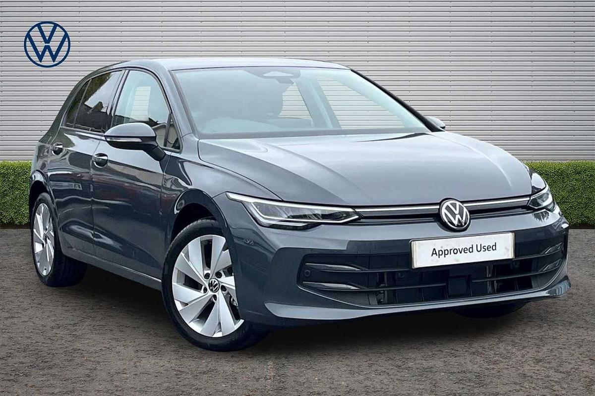 Main listing image - Volkswagen Golf