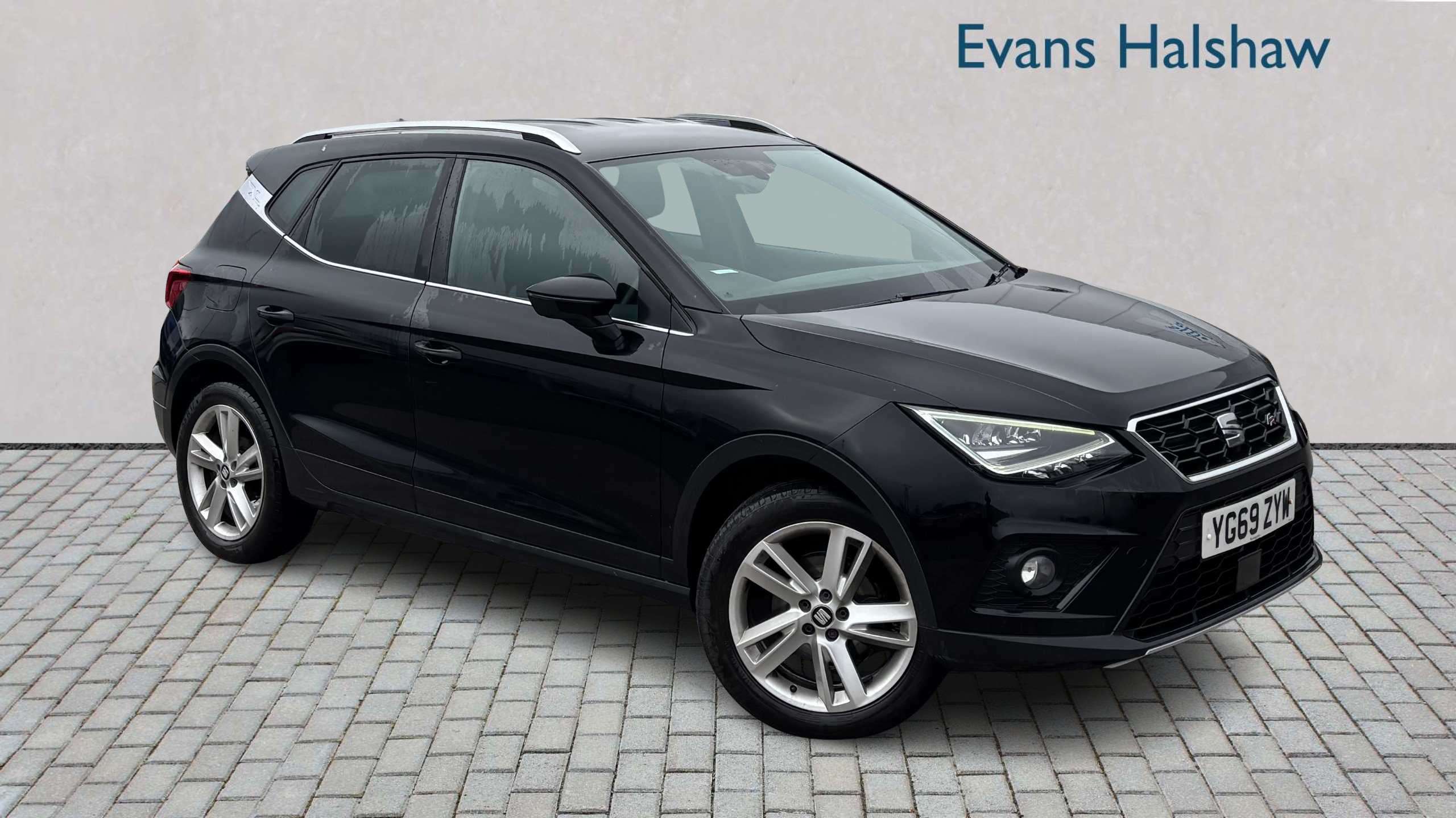 Main listing image - SEAT Arona