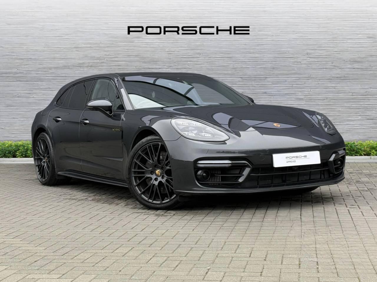 Main listing image - Porsche Panamera Sport Turismo