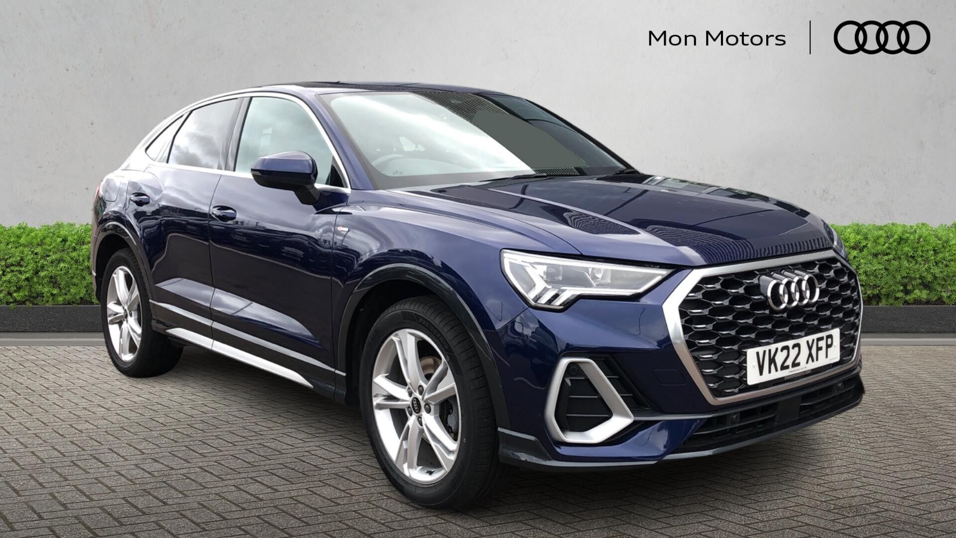 Main listing image - Audi Q3