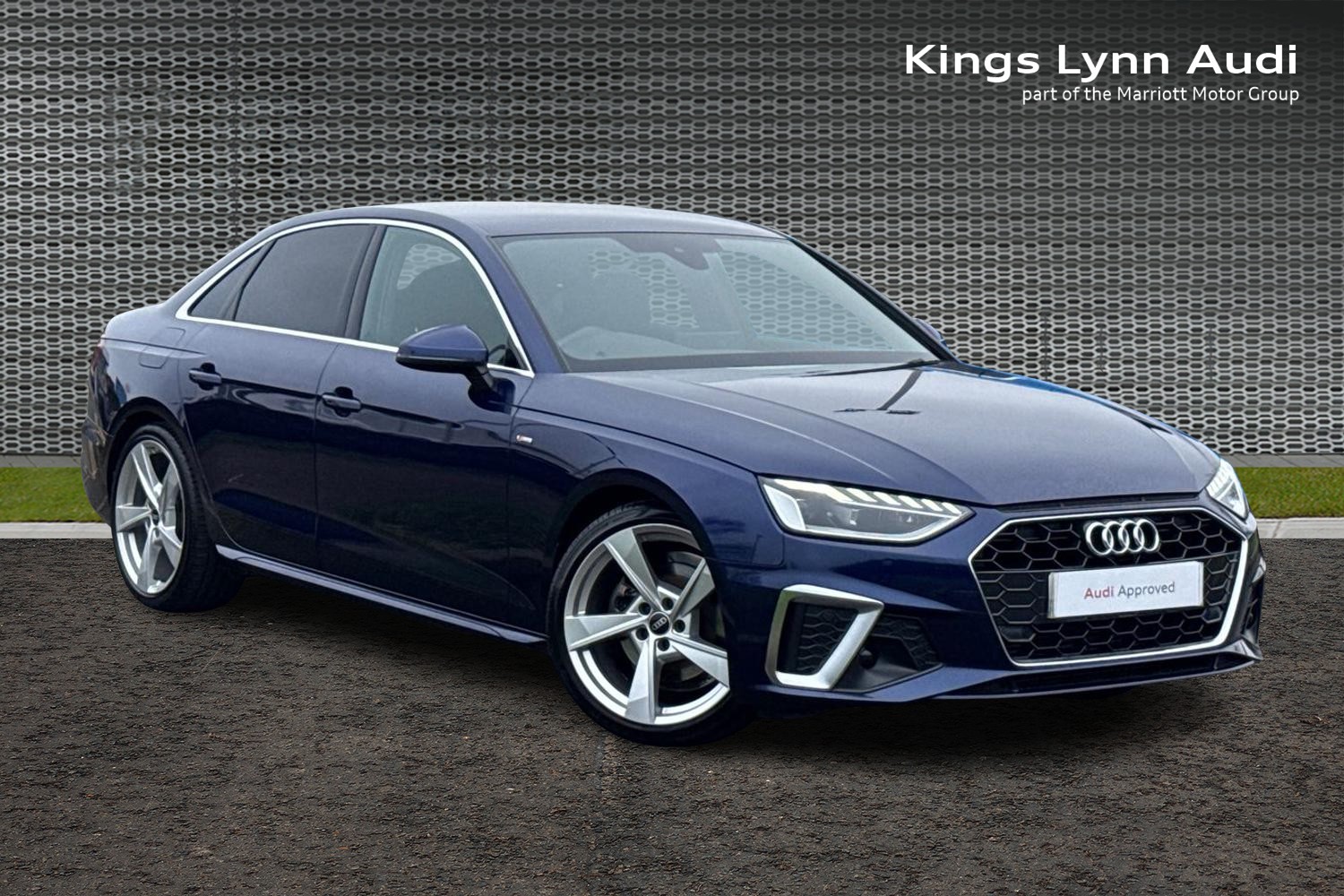 Main listing image - Audi A4