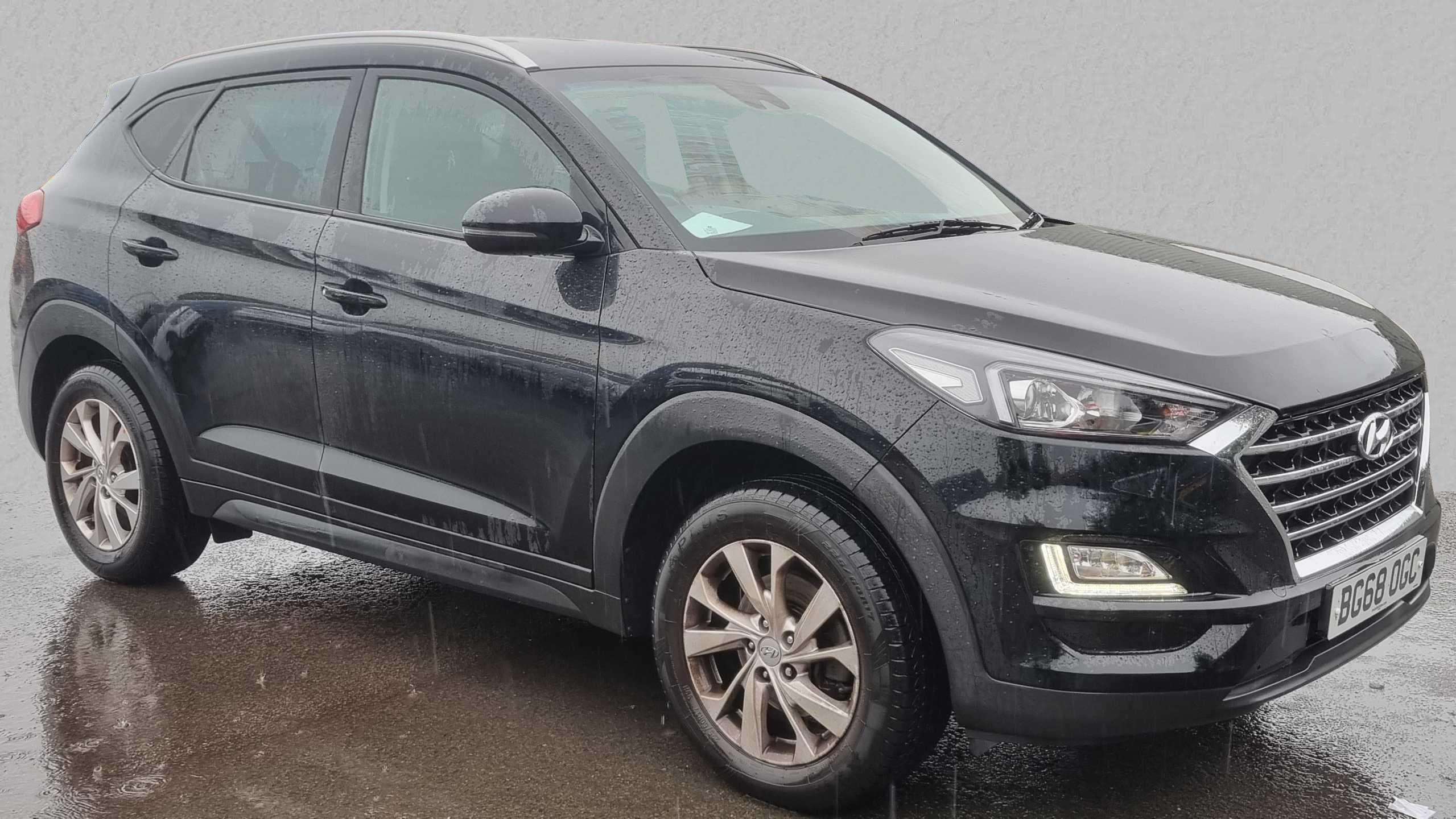 Main listing image - Hyundai Tucson