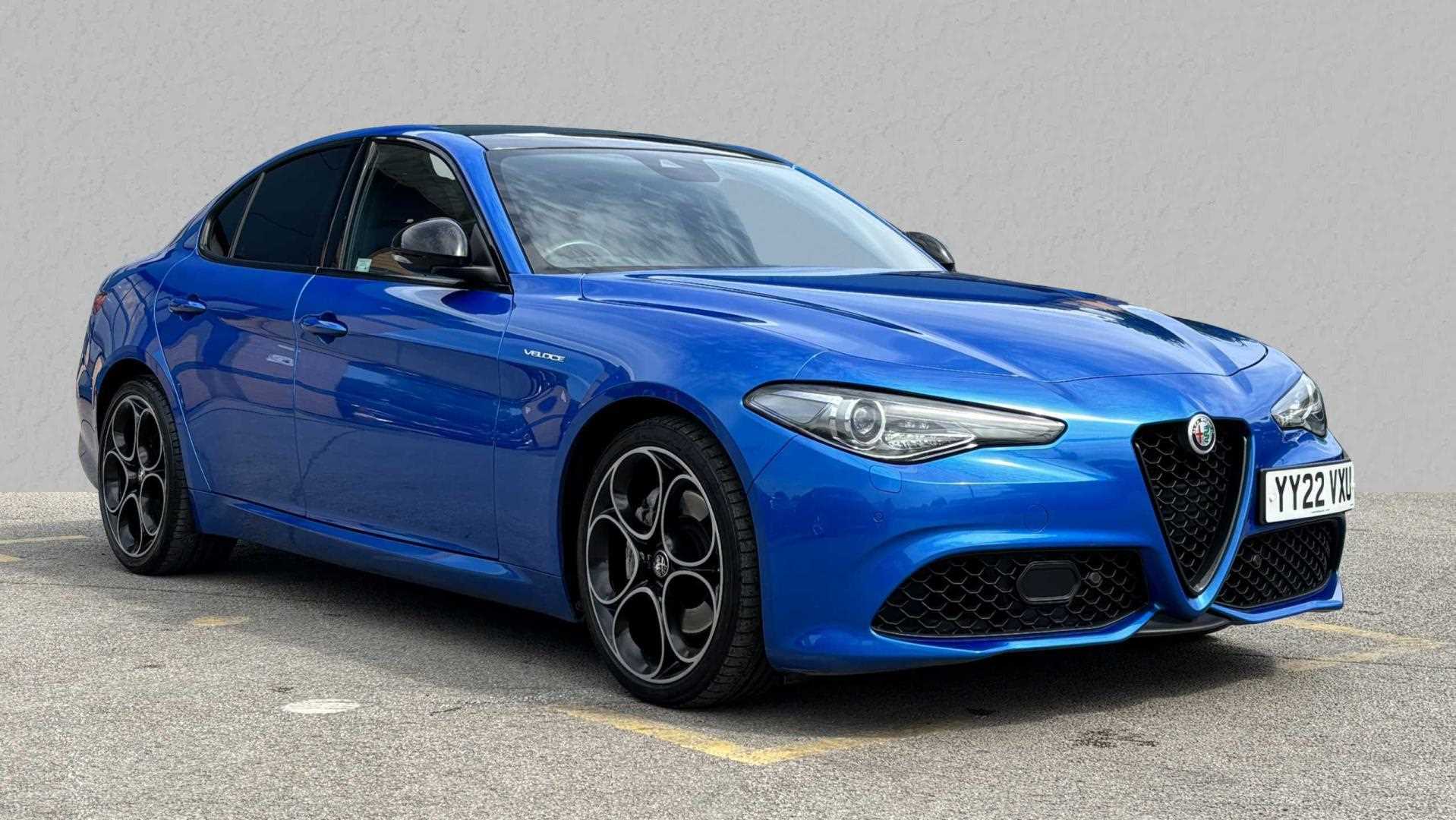 Main listing image - Alfa Romeo Giulia