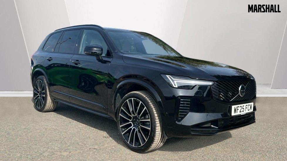 Main listing image - Volvo XC90