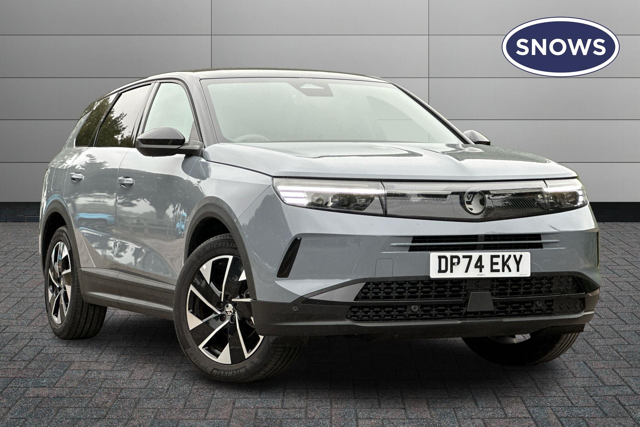 Main listing image - Vauxhall Grandland