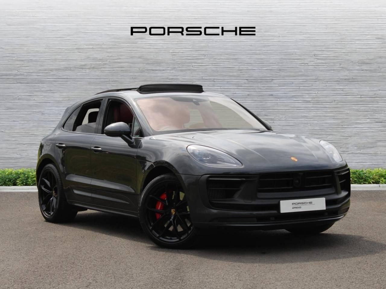 Main listing image - Porsche Macan