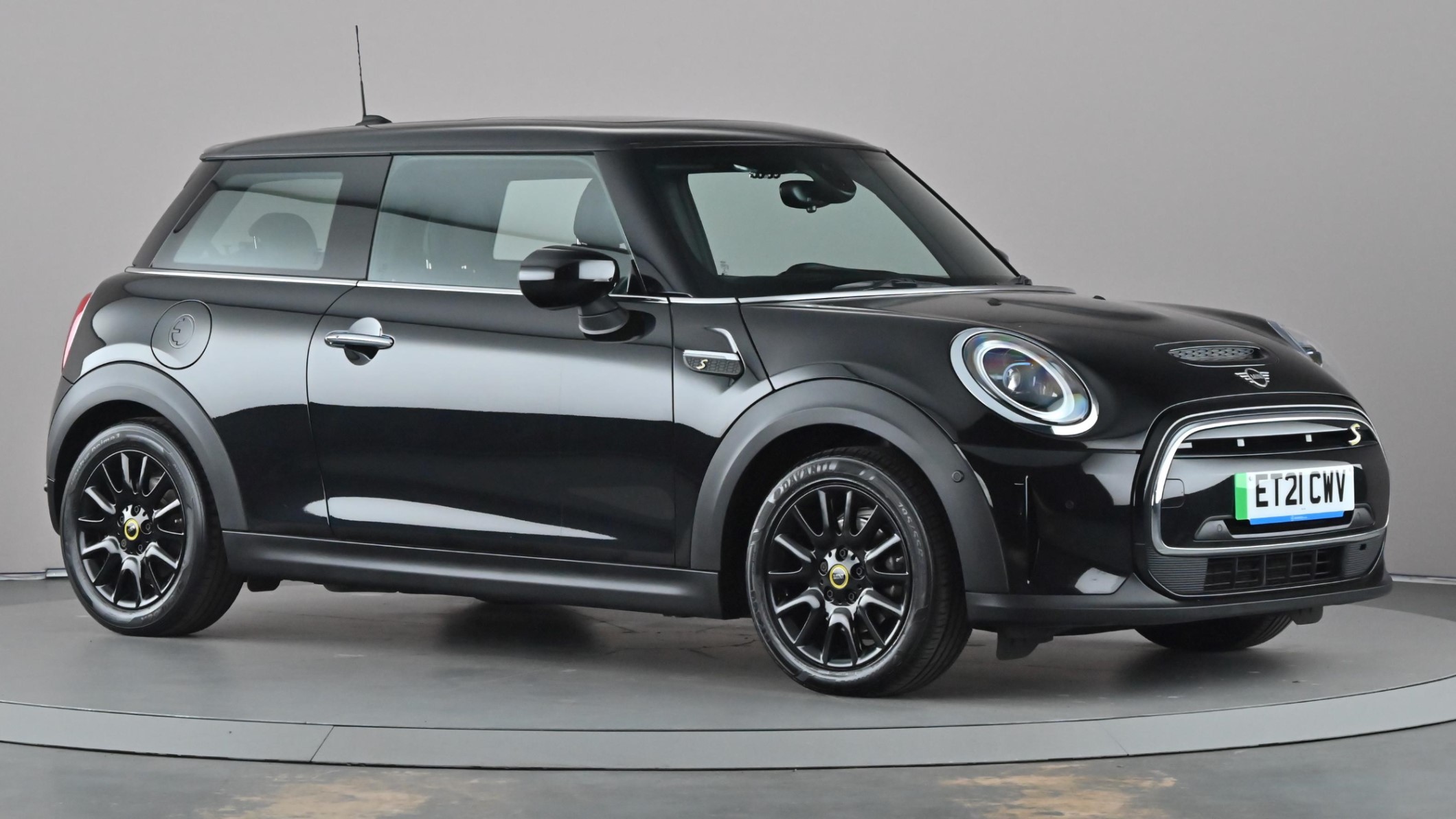 Main listing image - MINI Electric