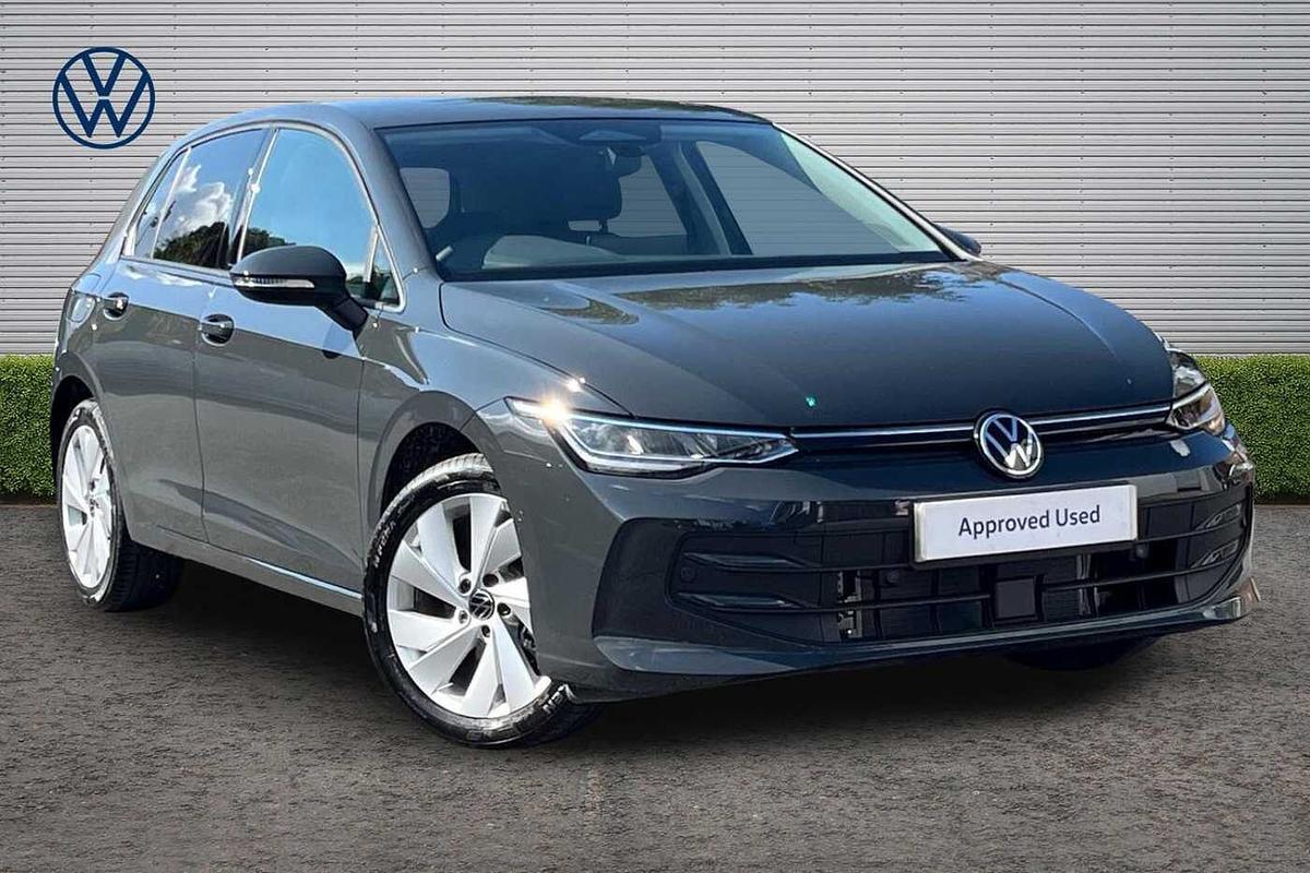 Main listing image - Volkswagen Golf