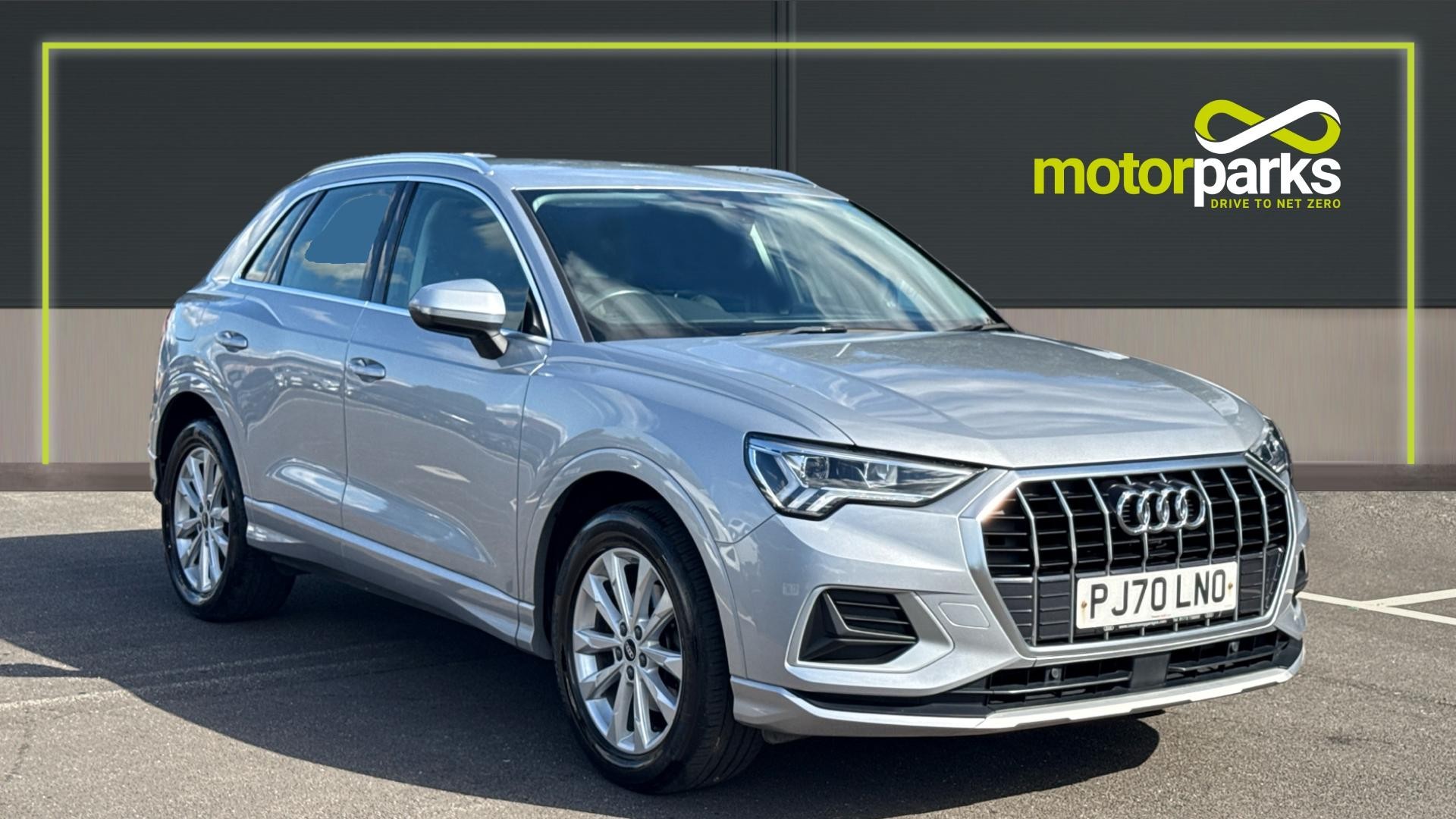Main listing image - Audi Q3