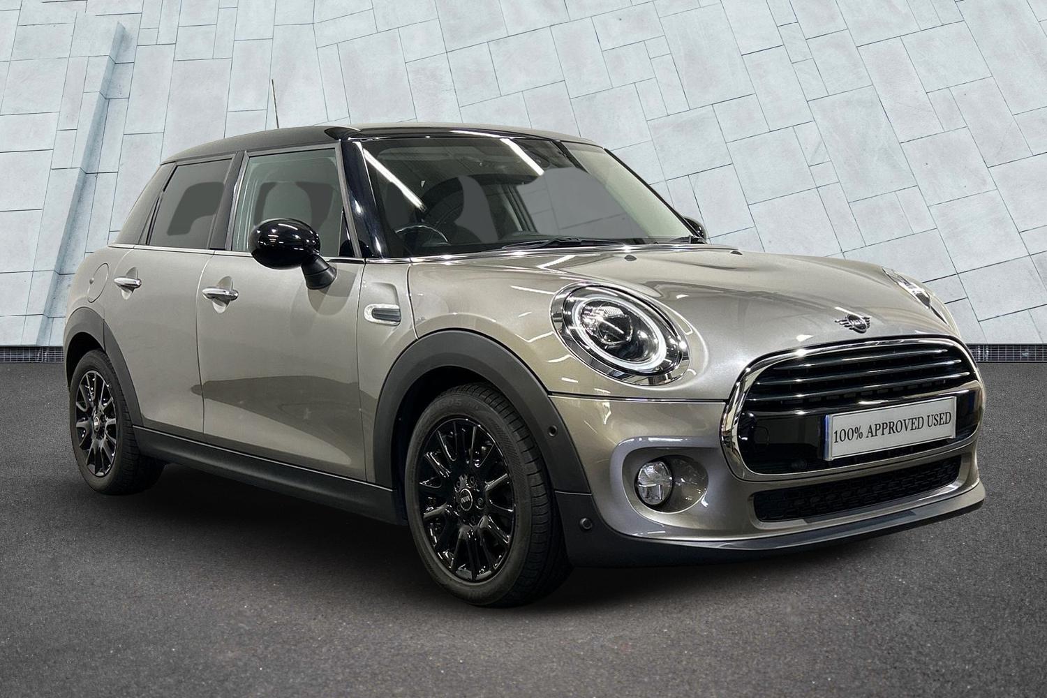Main listing image - MINI Hatchback 5dr