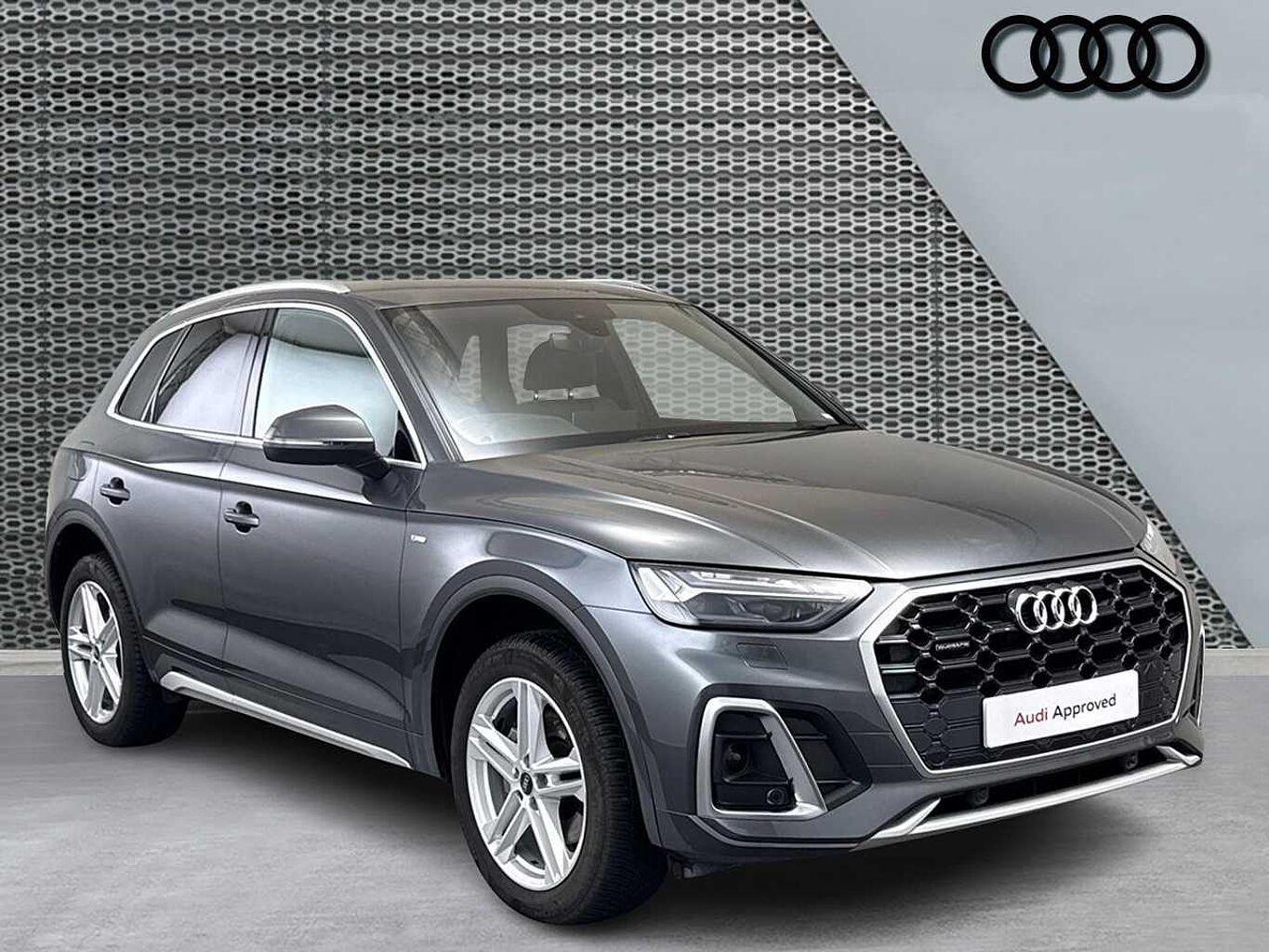 Main listing image - Audi Q5