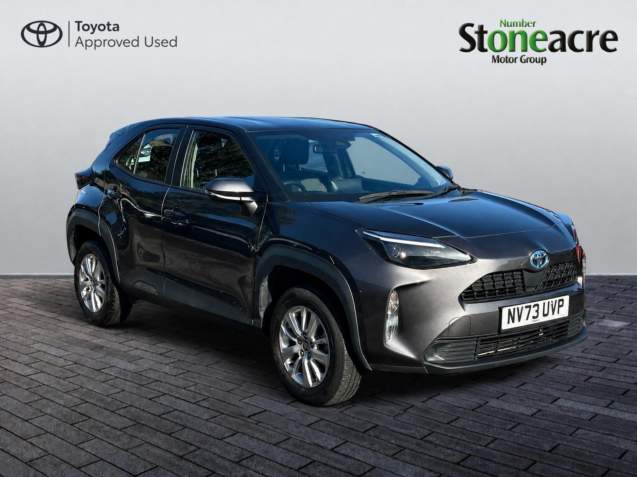 Main listing image - Toyota Yaris Cross