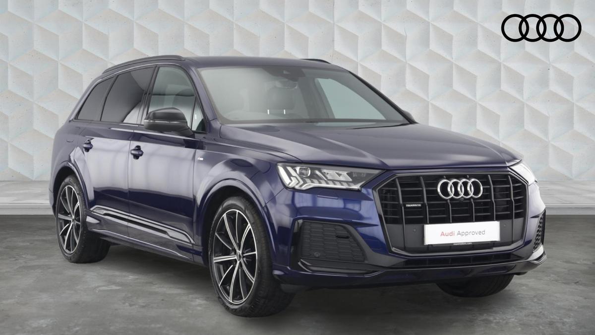 Main listing image - Audi Q7