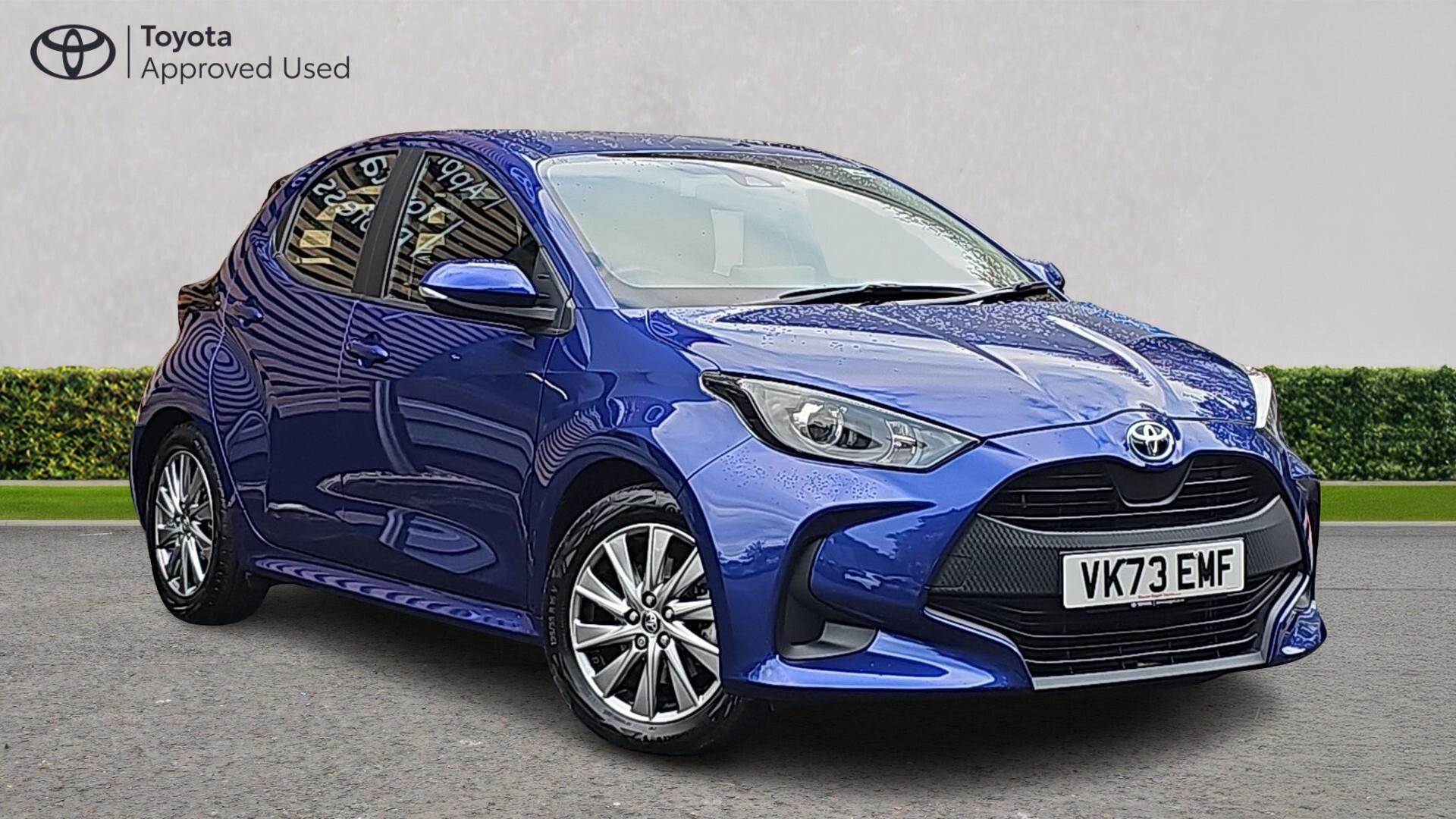 Main listing image - Toyota Yaris