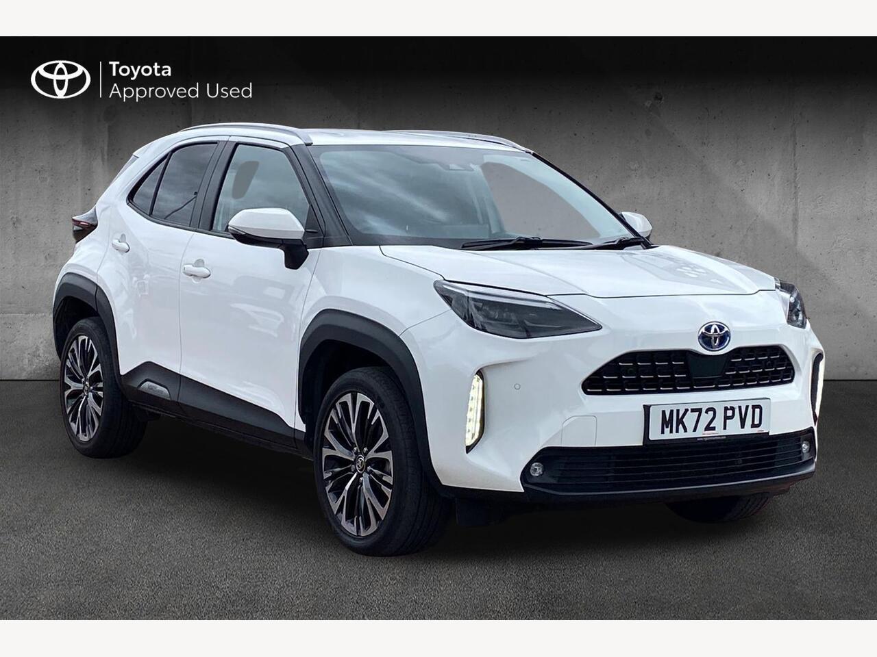 Main listing image - Toyota Yaris Cross