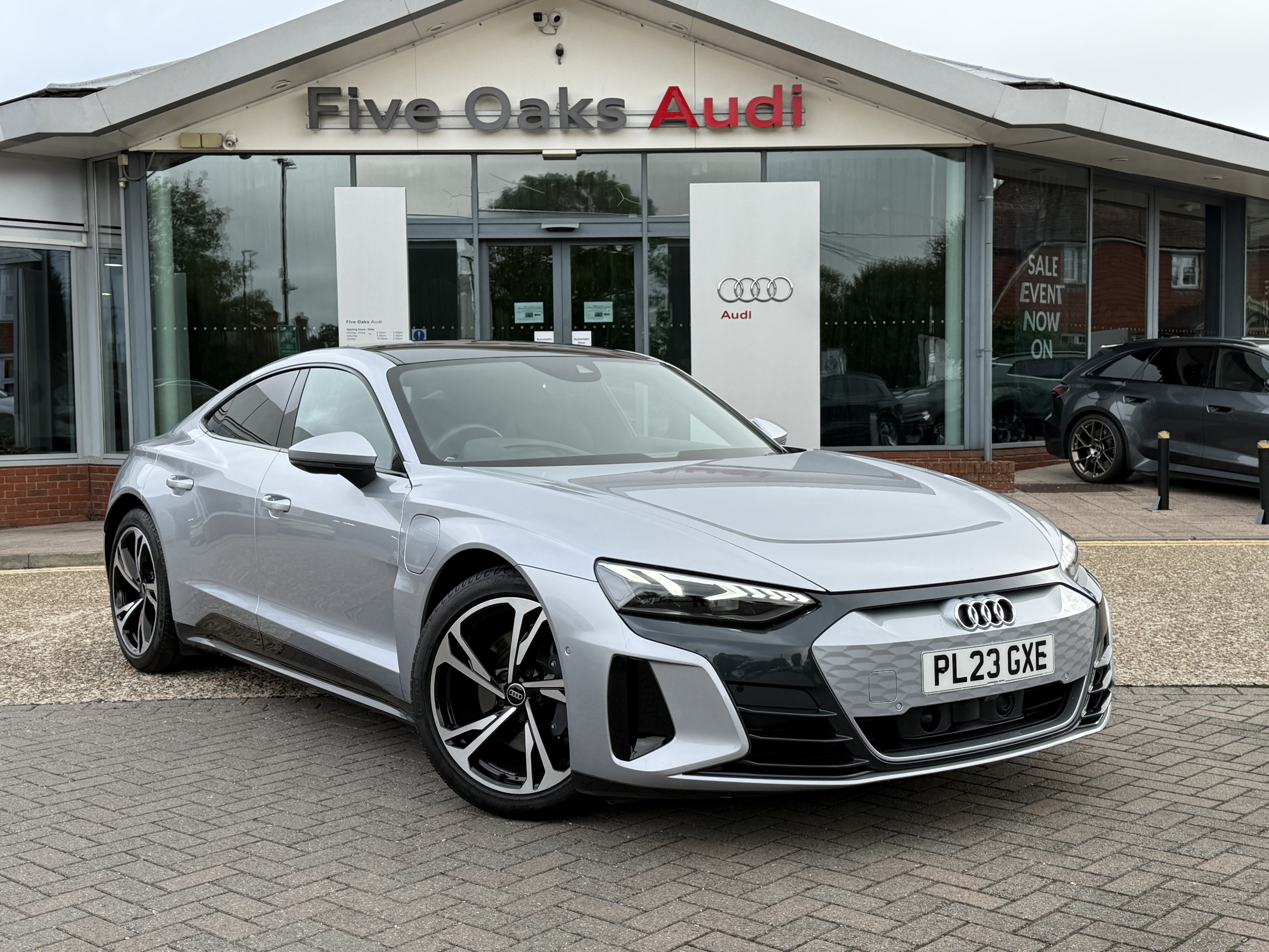 Main listing image - Audi e-tron GT