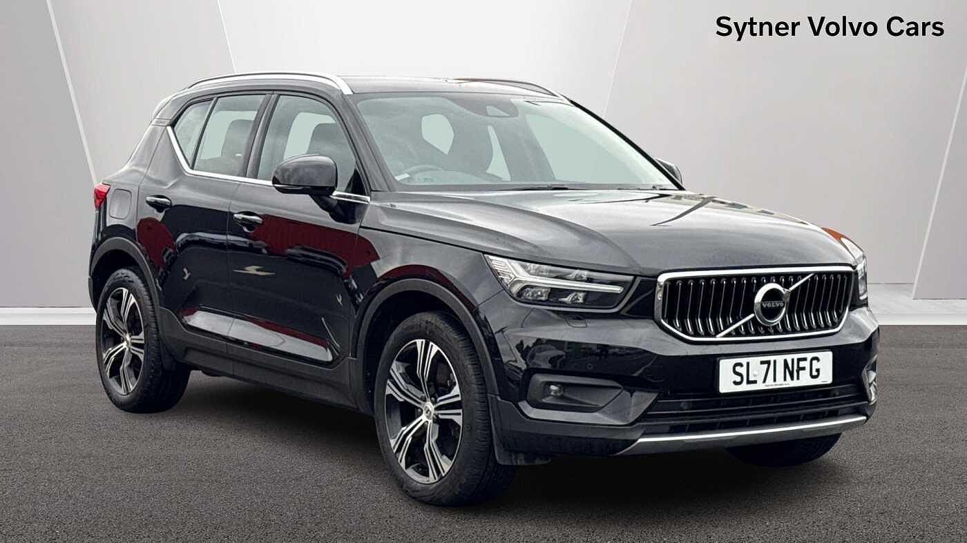 Main listing image - Volvo XC40 Recharge