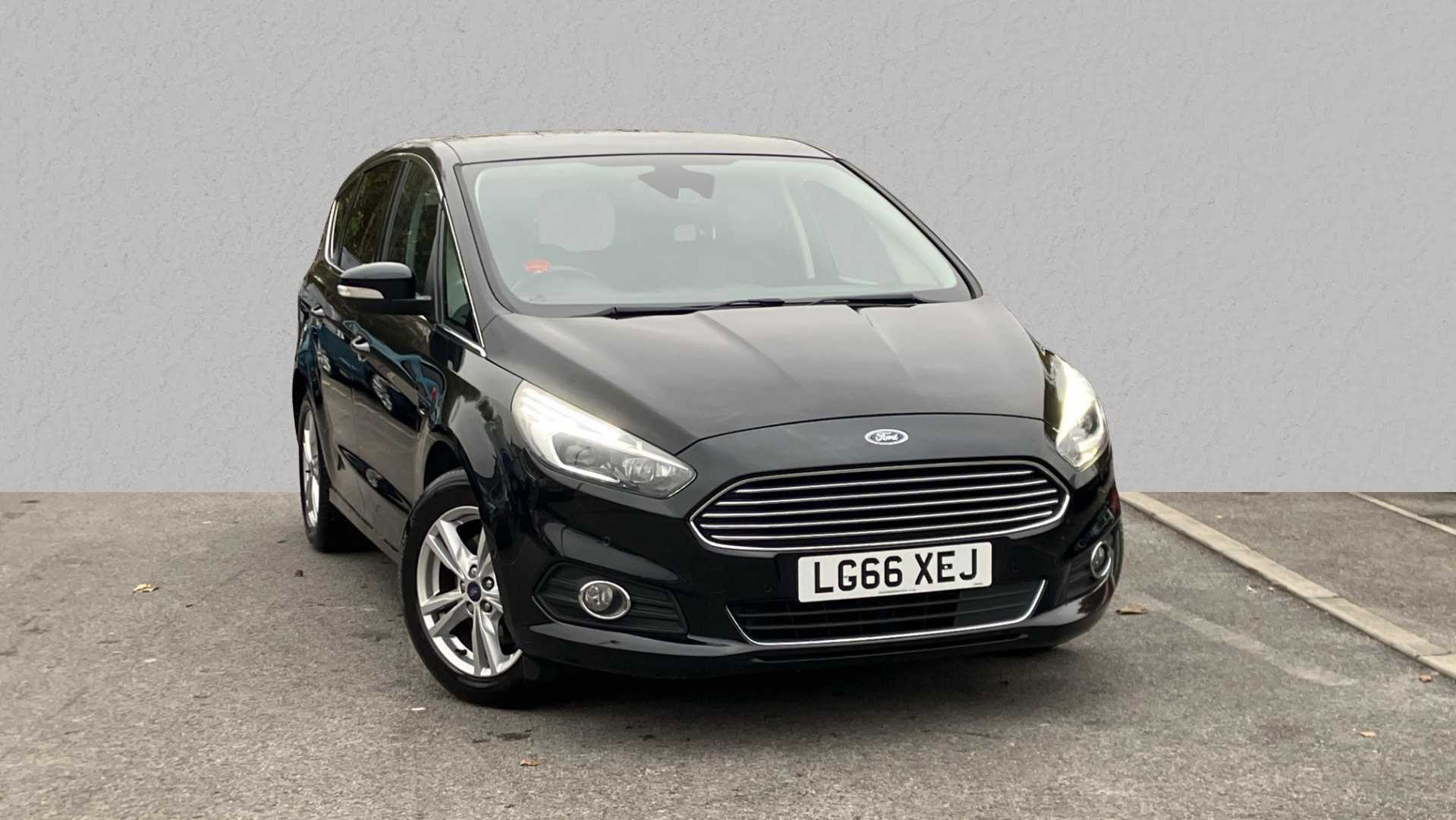 Main listing image - Ford S-MAX