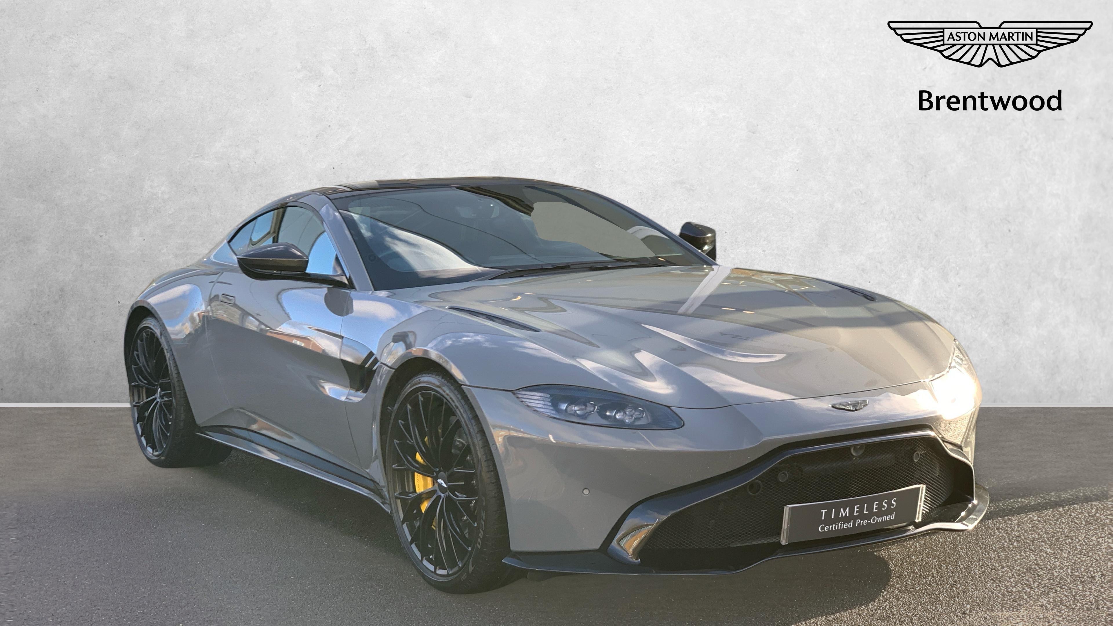 Main listing image - Aston Martin Vantage