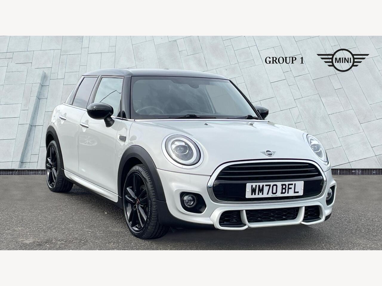 Main listing image - MINI Hatchback 5dr
