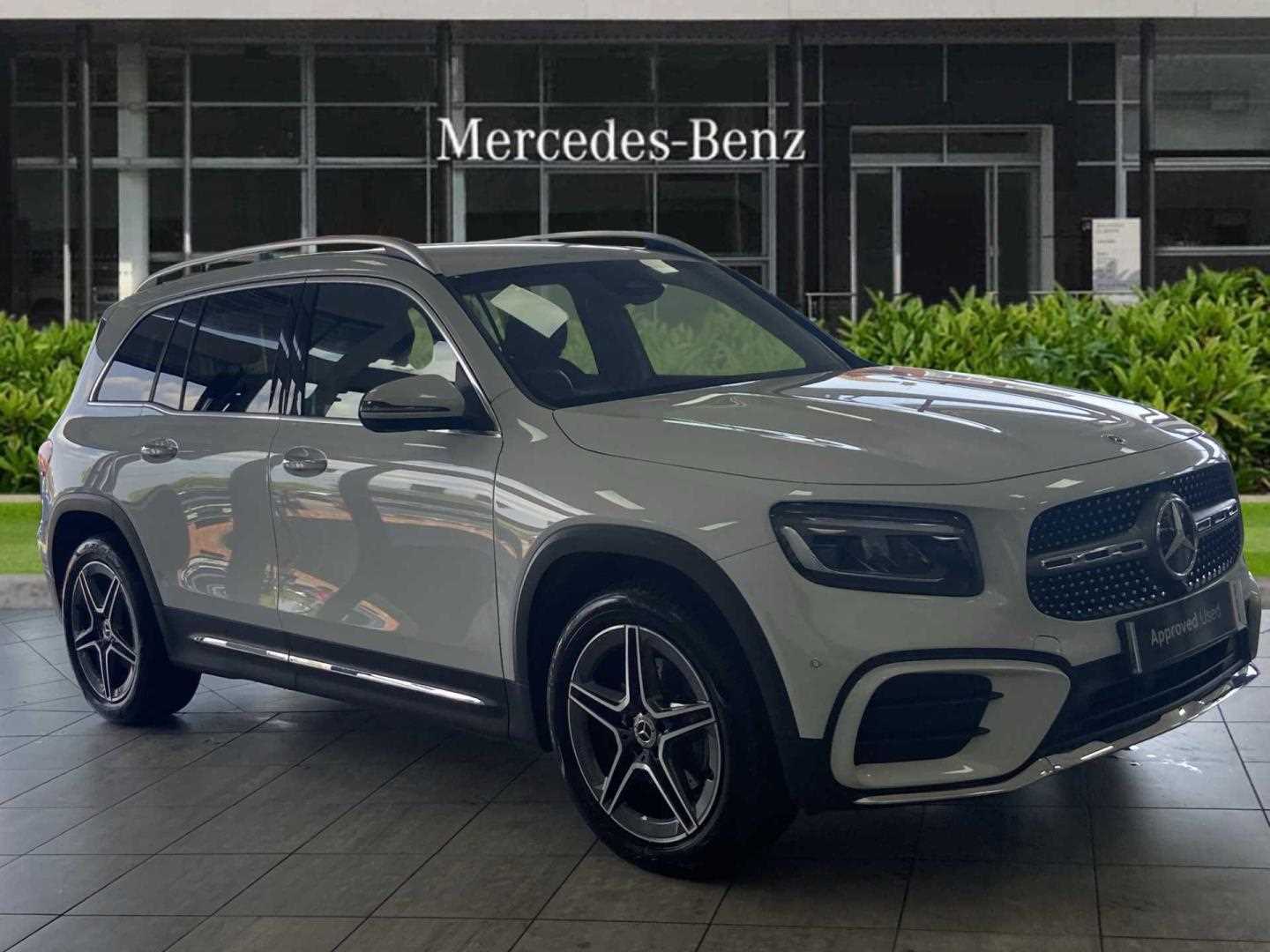 Main listing image - Mercedes-Benz GLB