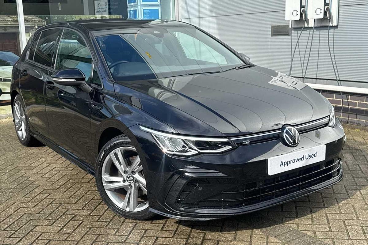 Main listing image - Volkswagen Golf