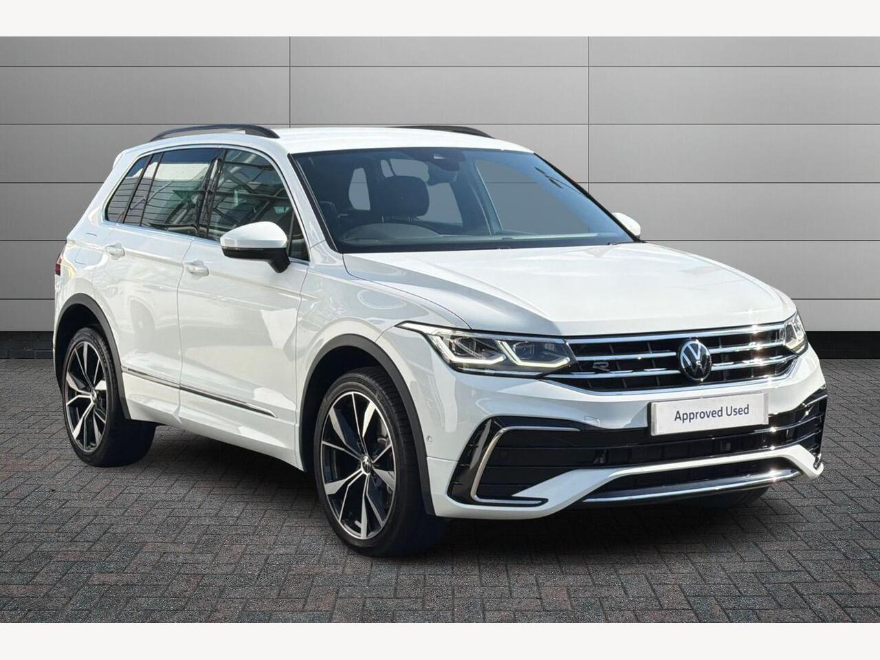 Main listing image - Volkswagen Tiguan