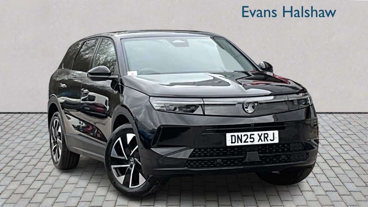 Main listing image - Vauxhall Grandland