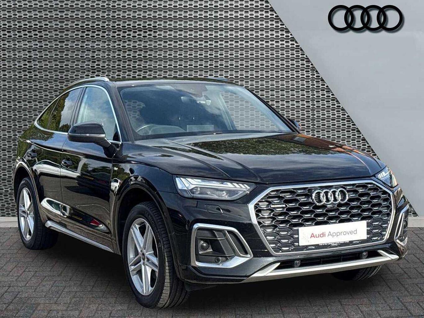 Main listing image - Audi Q5