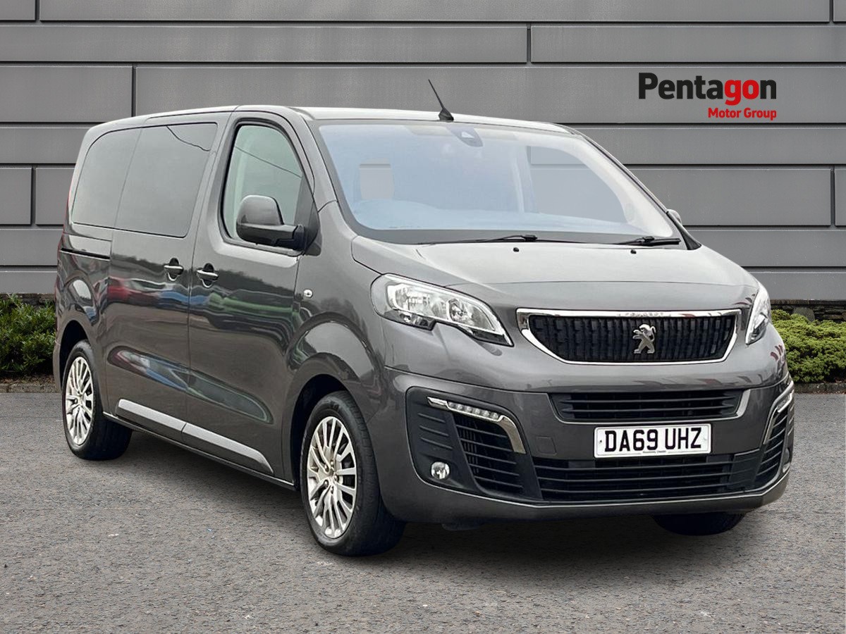 Main listing image - Peugeot Traveller