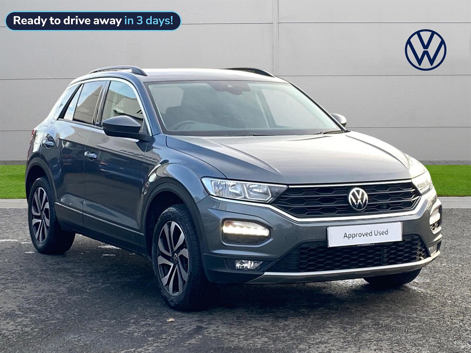 Main listing image - Volkswagen T-Roc