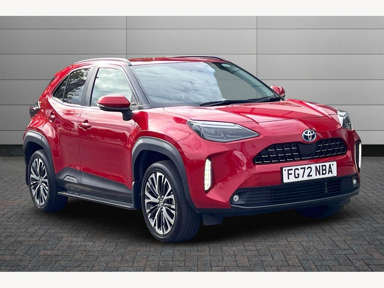 Main listing image - Toyota Yaris Cross