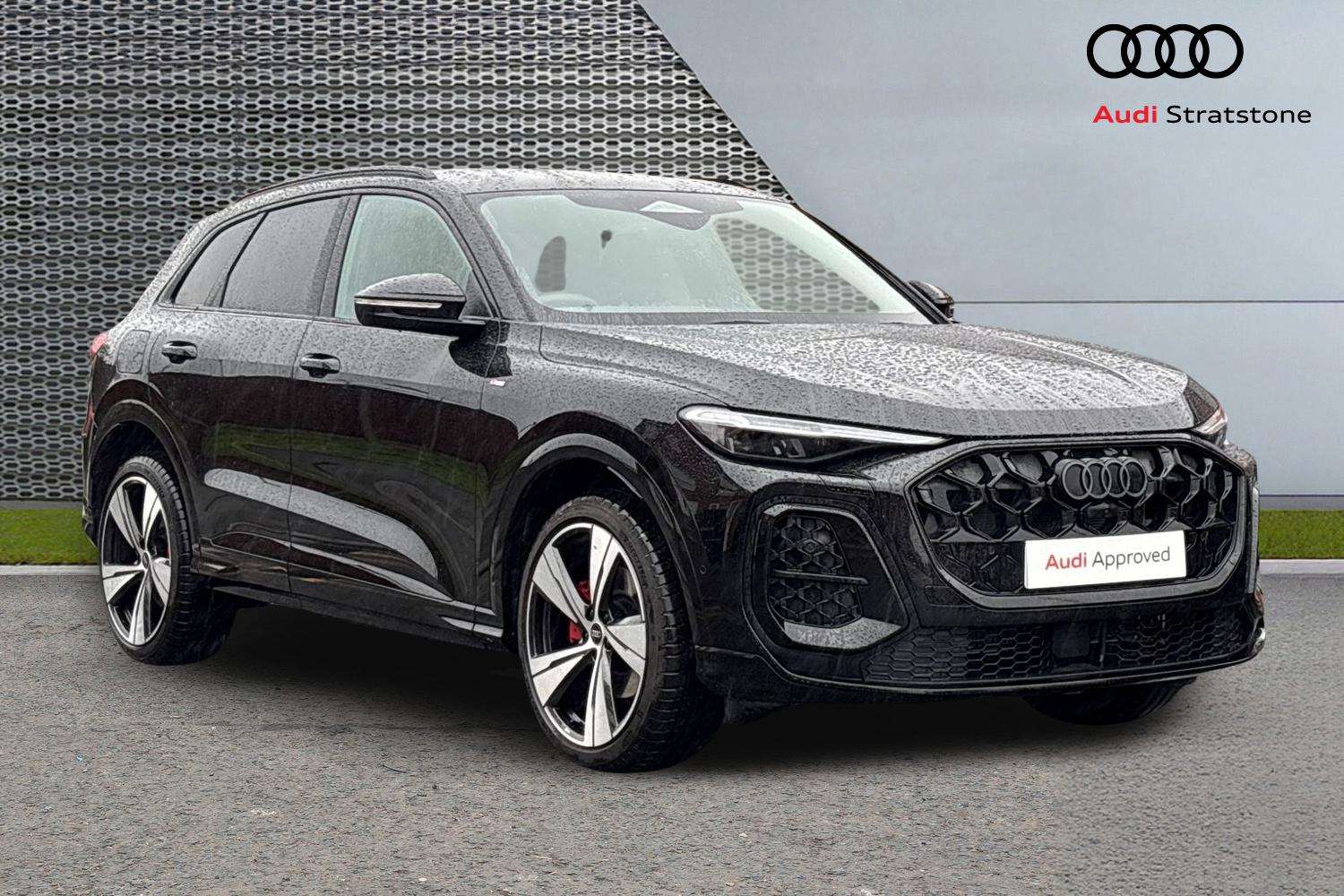 Main listing image - Audi Q5