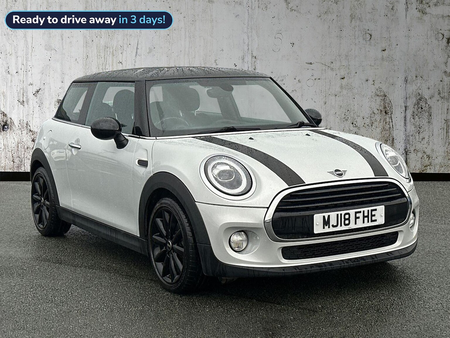 Main listing image - MINI Hatchback