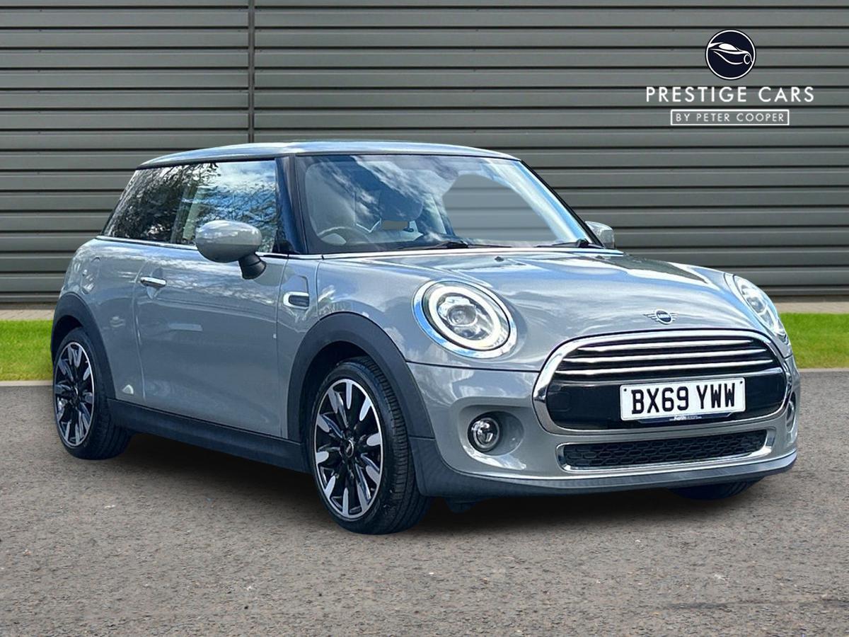 Main listing image - MINI Hatchback