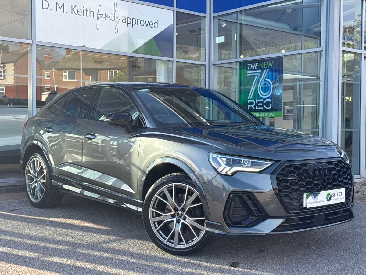 Main listing image - Audi Q3
