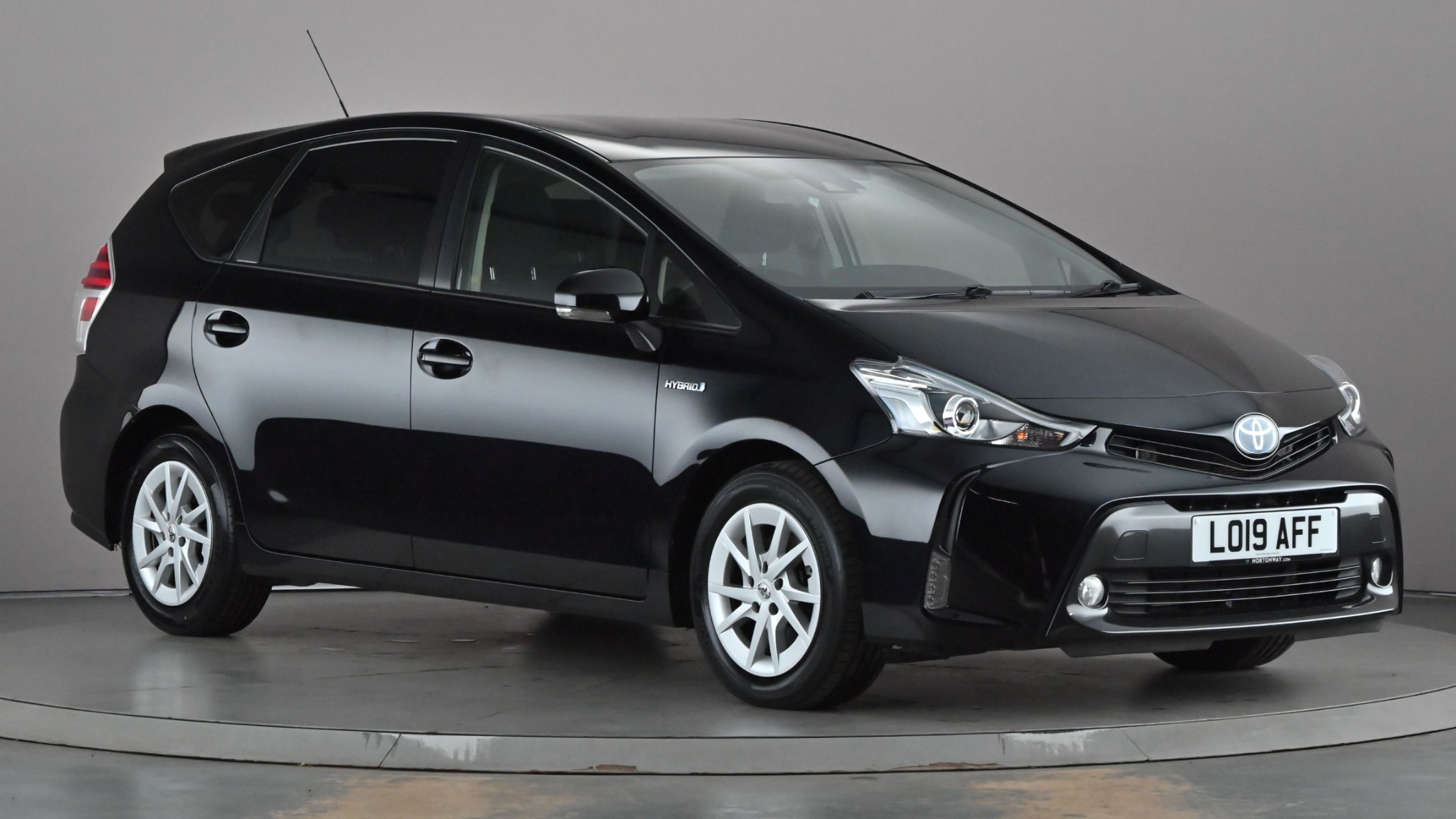 Main listing image - Toyota Prius+