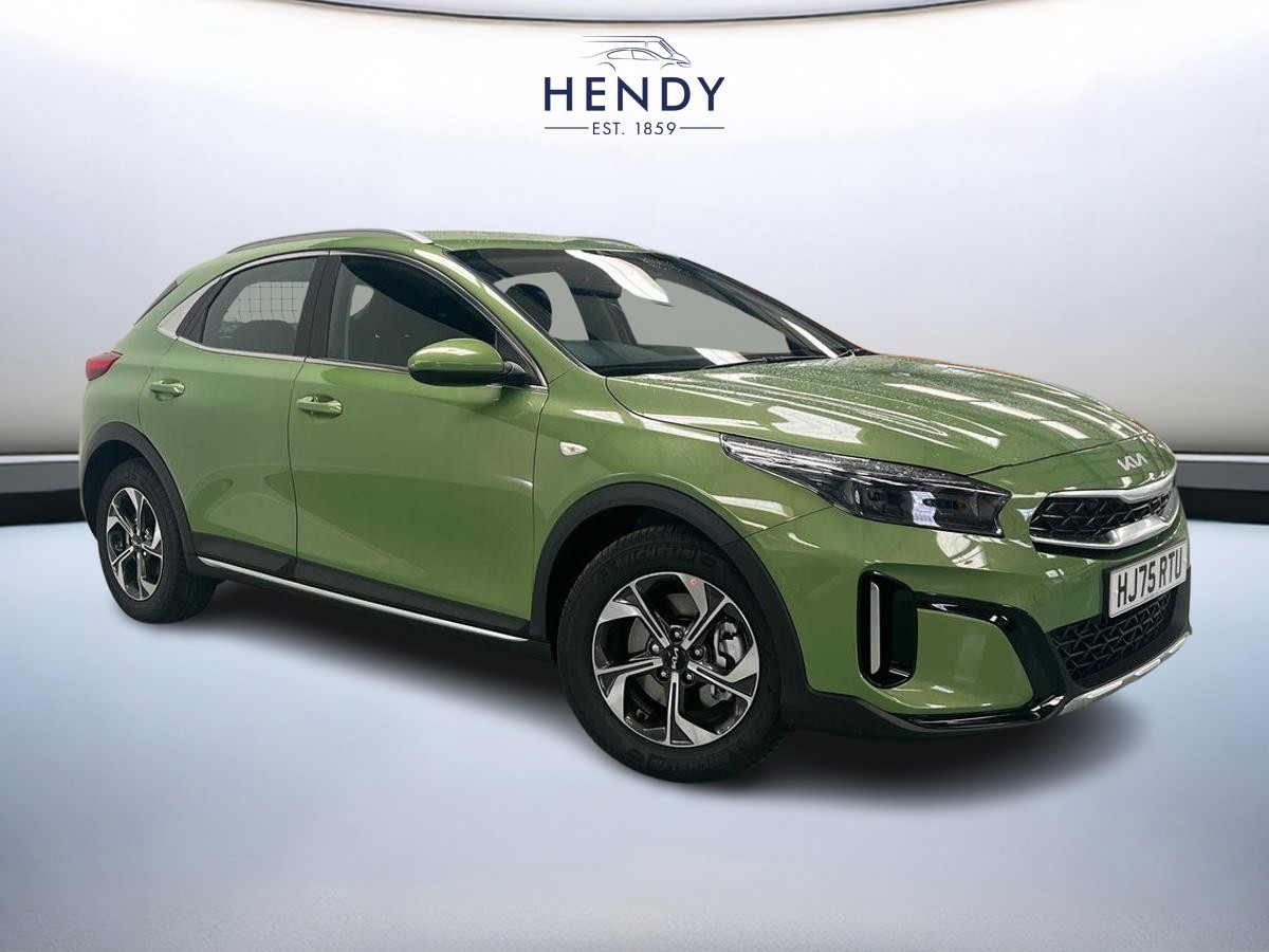 Main listing image - Kia XCeed