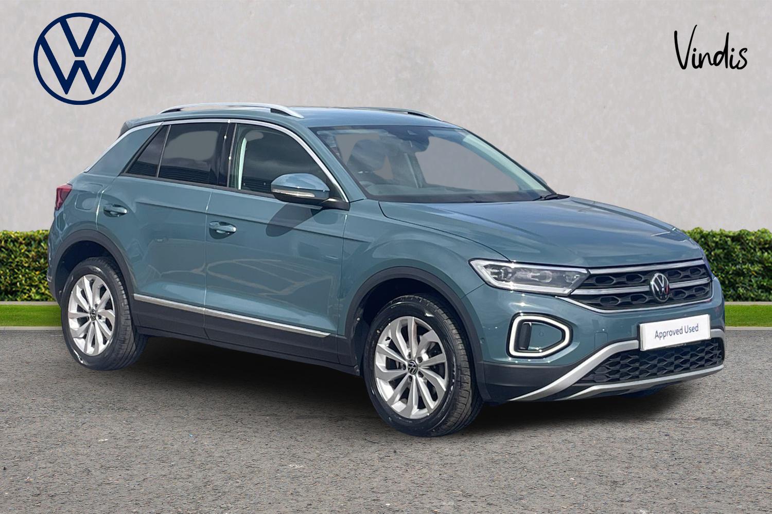 Main listing image - Volkswagen T-Roc