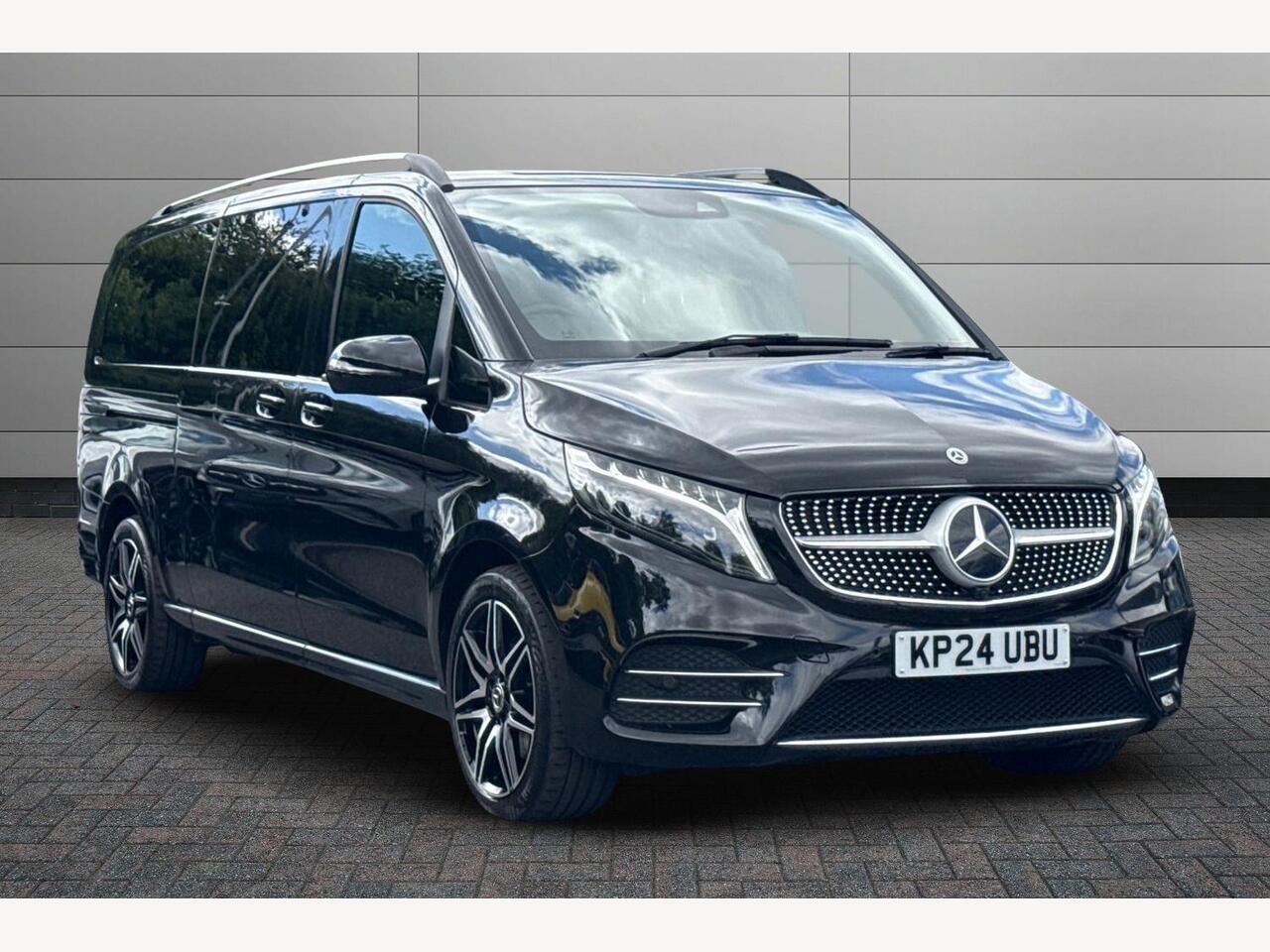 Main listing image - Mercedes-Benz V-Class